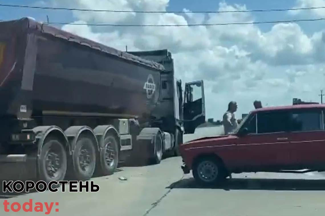 На "Варшавці" біля Коростеня чергова ДТП ▶️ВІДЕО