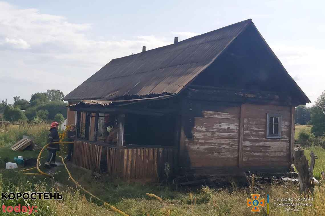 На Овруччині надзвичайники ліквідували займання у житловому будинку