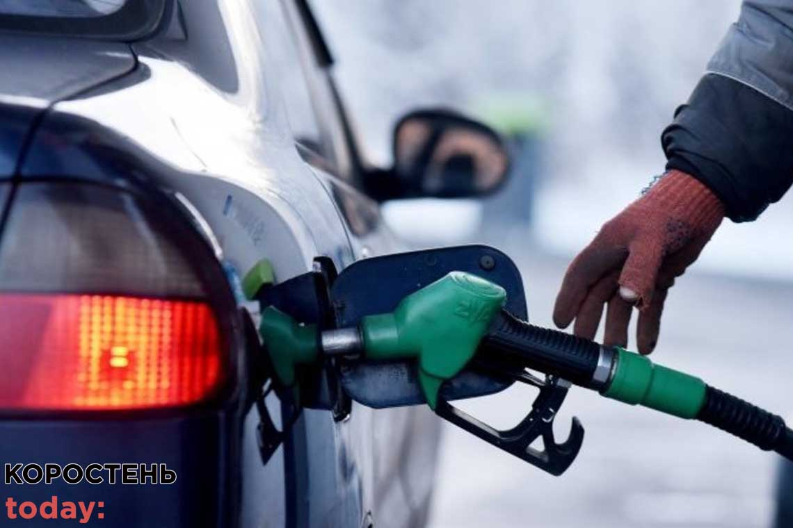 Деякі АЗС в Україні підвищили ціни на бензин