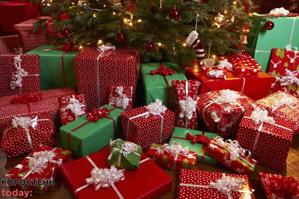 Сільрада в Коростенському районі хоче придбати новорічних подарунків на 300 тис. грн