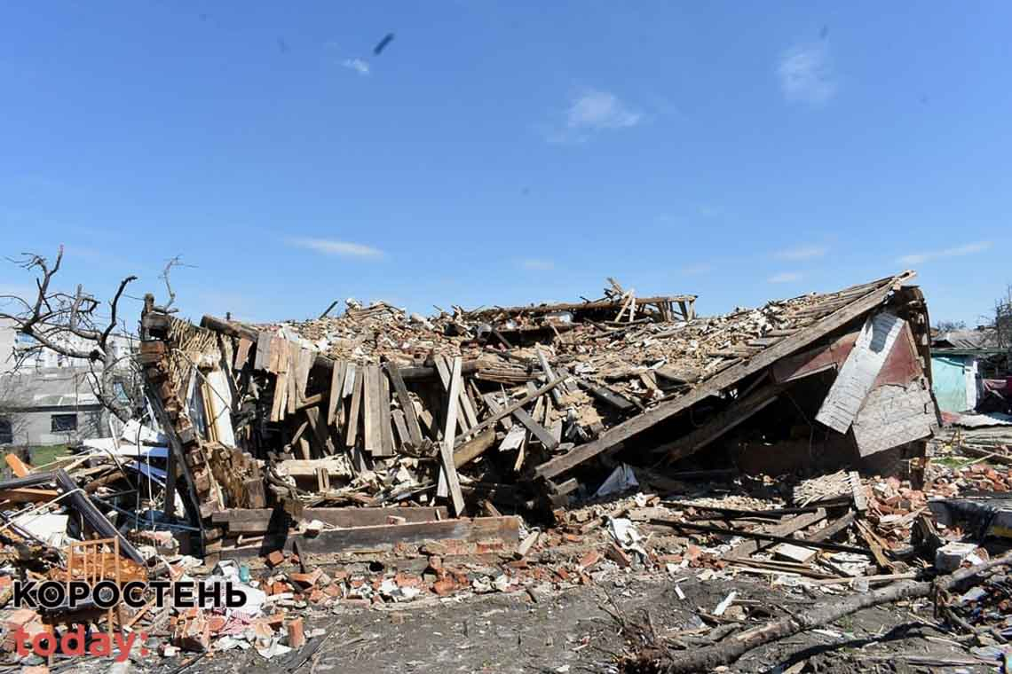 У Коростені хочуть демонтувати 8 будинків, пошкоджені авіаударами