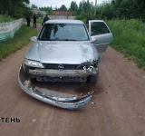 У селі Коростенського району Opel зіштовхнувся з мотоциклом, травмовані дві людини (ФОТО)