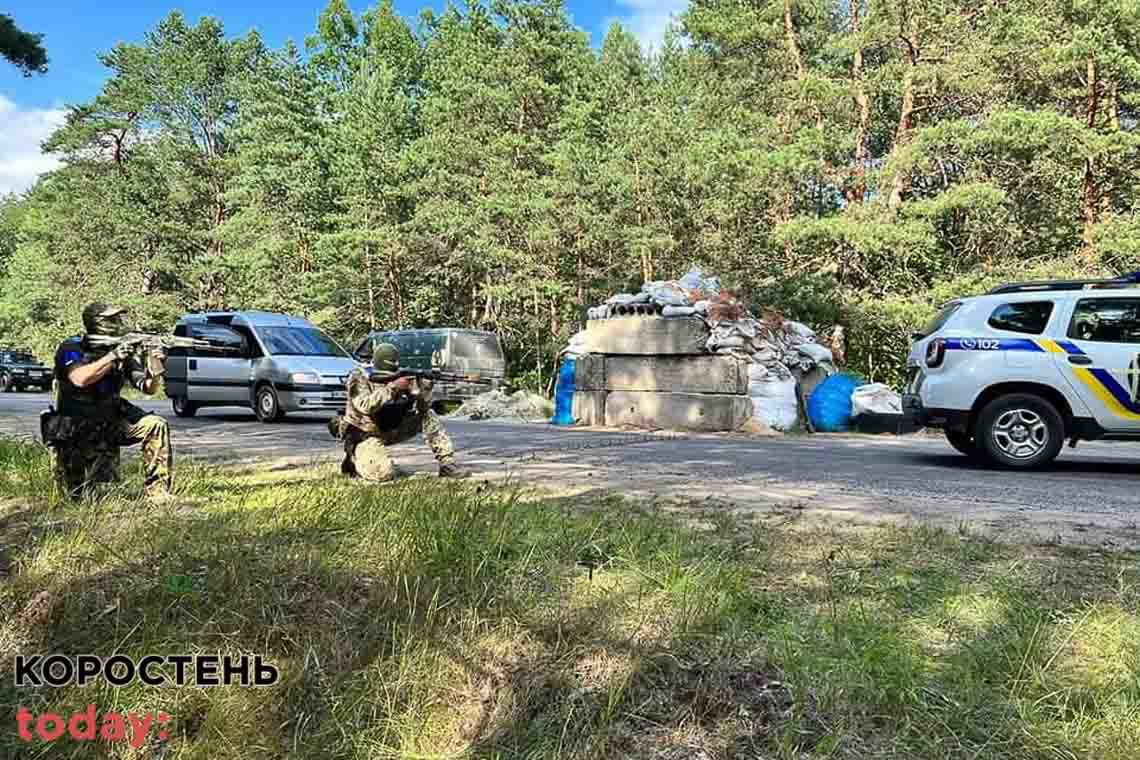 На Житомирщині біля білоруського кордону тривають тактико-спеціальні навчання «Північний буревій - 2022»