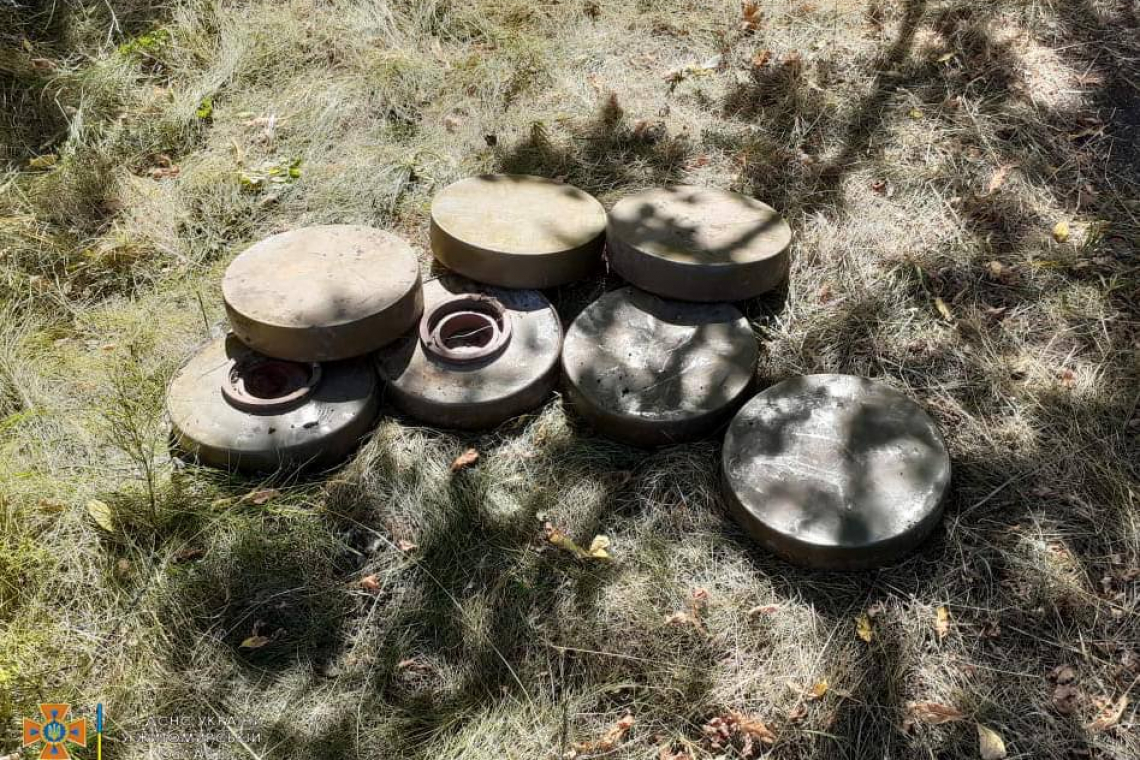 На території Овруча та у Першотравенську знайшли 7 протитанкових мін та артснаряд