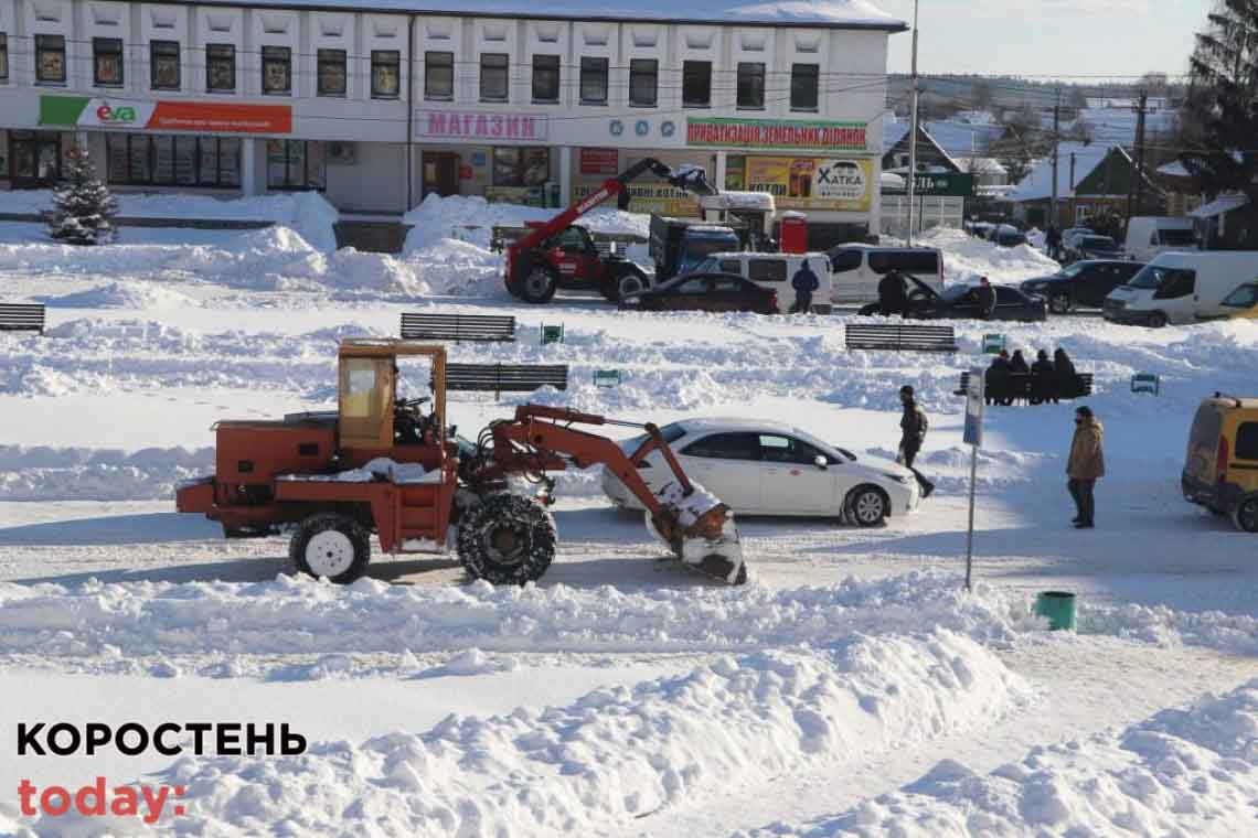 В Олевську готуються до зими: оголосили тендер на послуги з очищення доріг від снігу