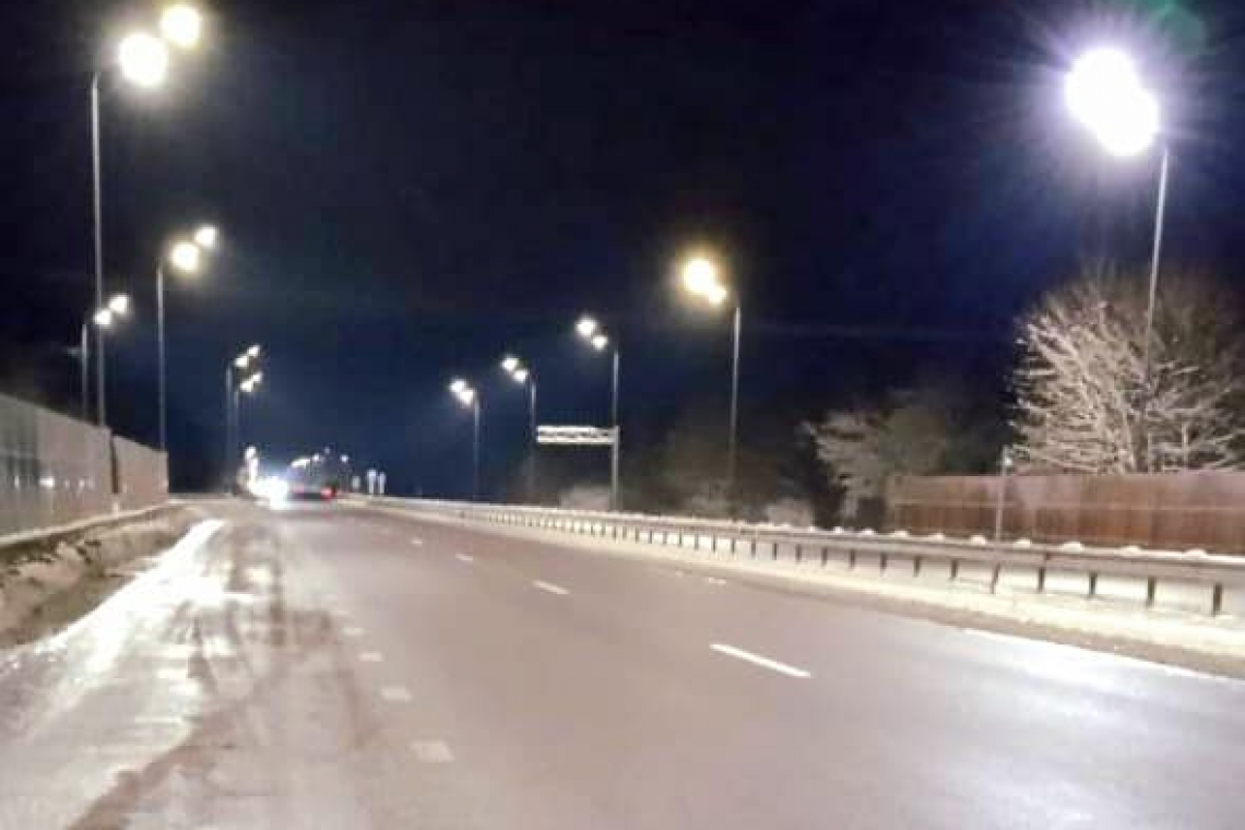 Дорожники відзвітували про стан шляхів на Житомирщині: Місцями - снігова «каша»