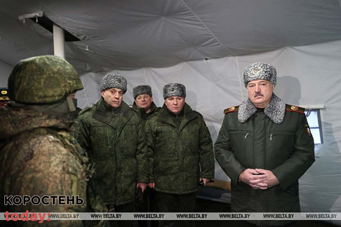 Лукашенко навідався до російських військ у Білорусі: "Спільну справу робимо"