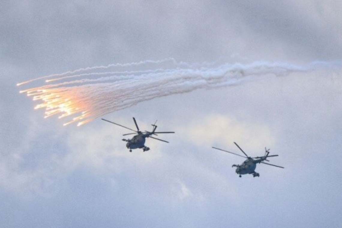 У білорусі повідомили про закінчення спільних льотно-тактичних навчань з РФ