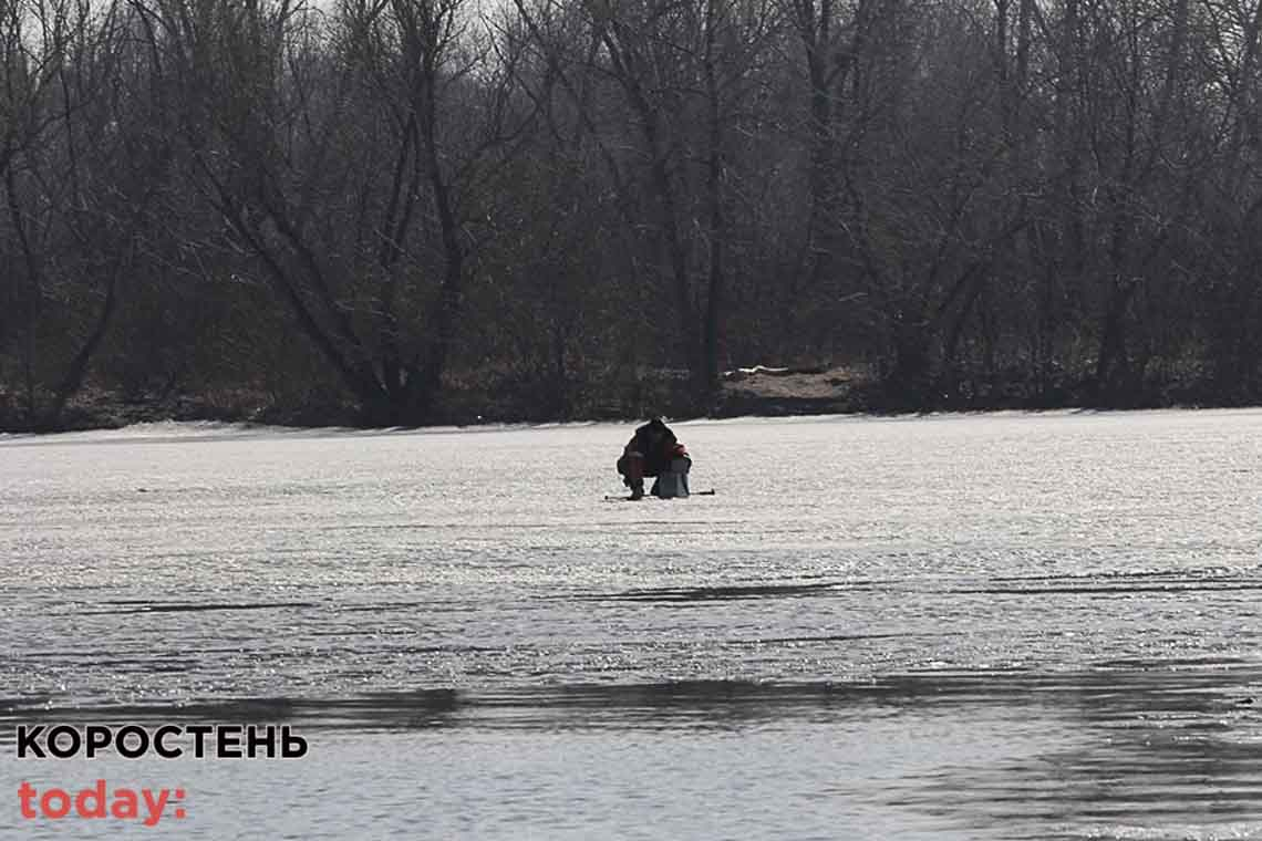 На річці в селі Житомирської області втопився рибалка