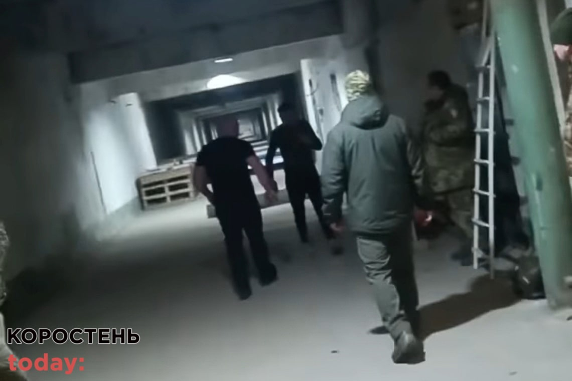 У мережі з'явилось ще одне відео побиття солдата-строковика на Житомирщині
