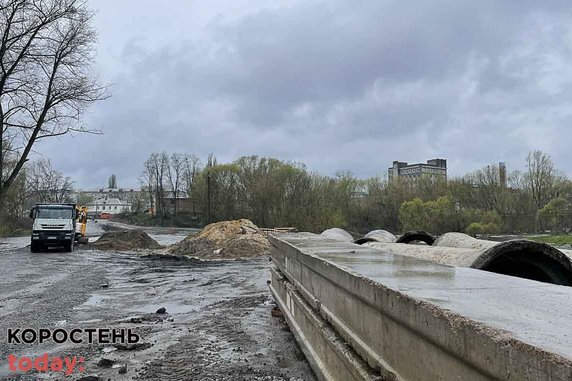 У Малині дві тимчасові переправи робитимуть після того, як у річці спаде рівень води, - міський голова