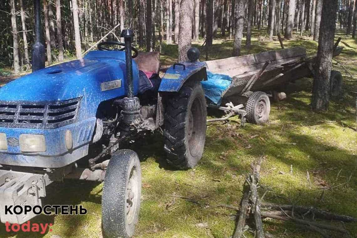 Попри нещасний випадок, жителі Олевської громади продовжують їздити замінованими територіями