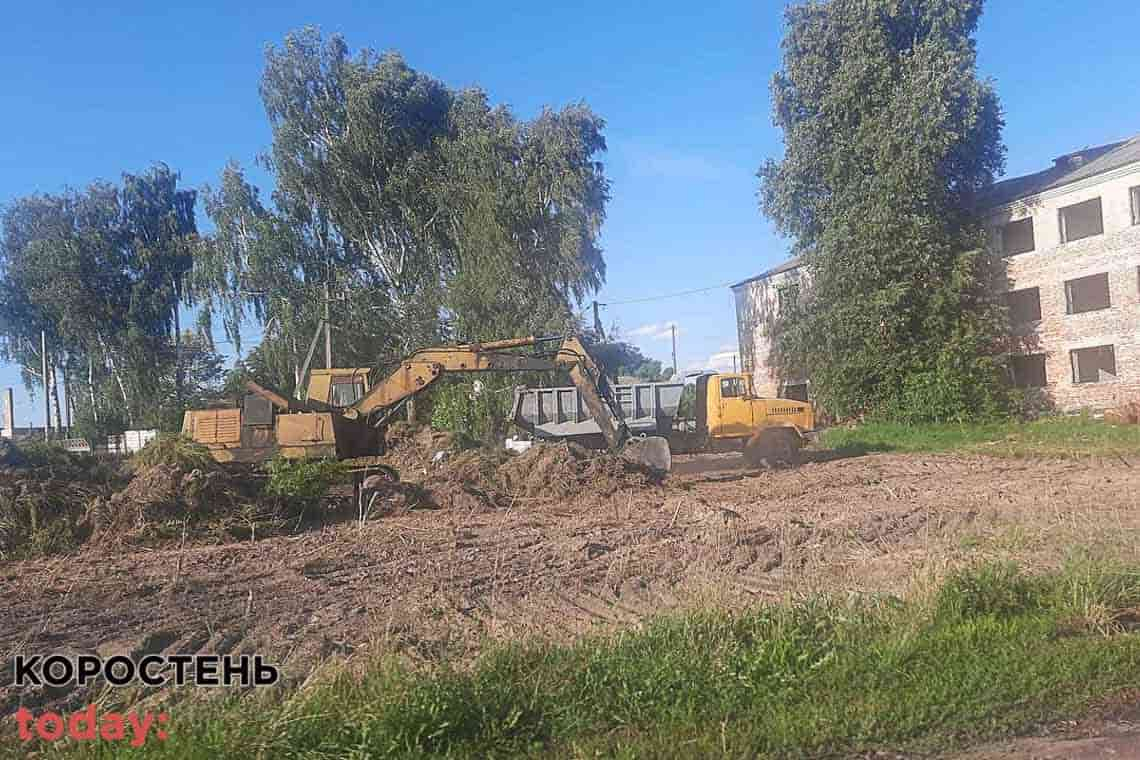 В Овручі зносять старе єврейське кладовище (ФОТО)