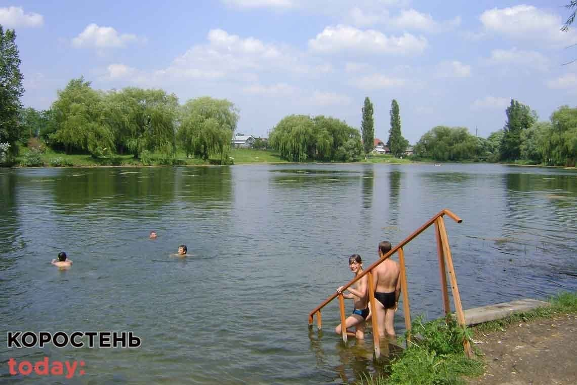 Купатися не можна: вода на пляжі в Коростені все ще не відповідає нормам