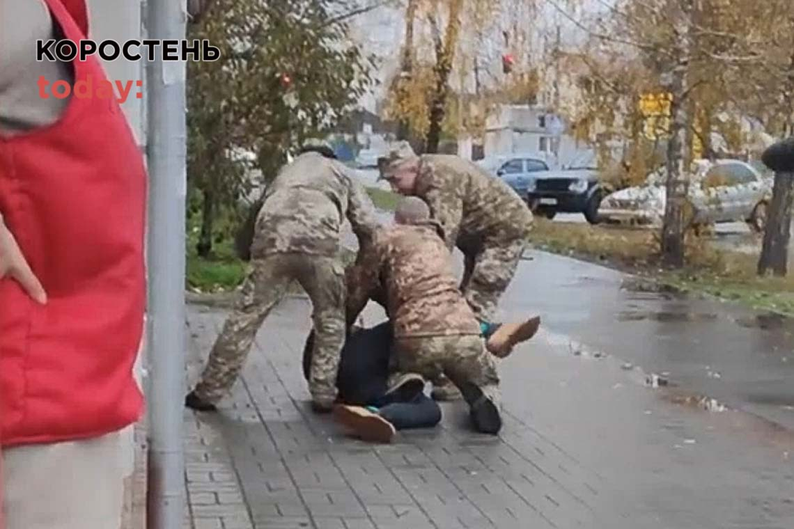 Подросток надругался над сверстником и снял это на видео в Киришах