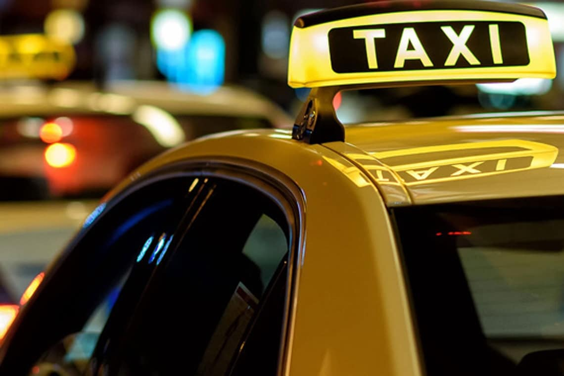 На Житомирщині податкова виявила таксиста, який працював без реєстрації