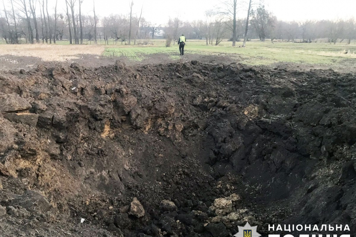 Наслідки ворожого обстрілу на Житомирщині: у 16 будинках пошкоджені вікна