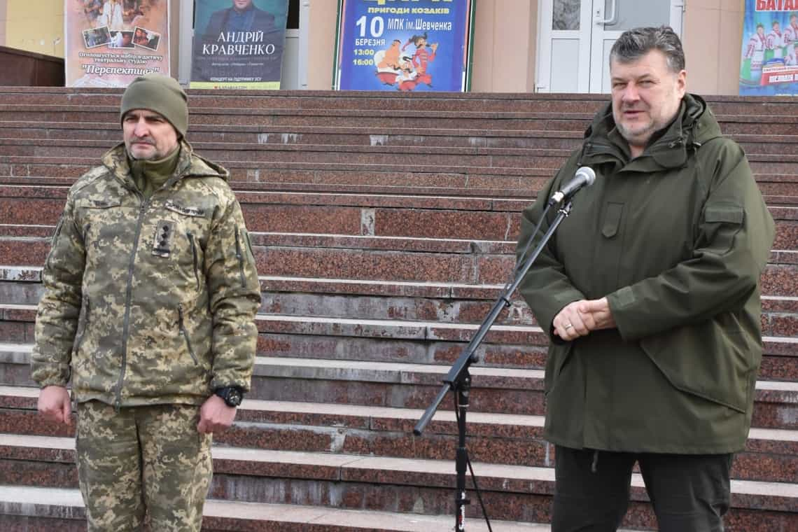 У Коростені керівник Житомирської ОВА представив нового командира 115 бригади Сил територіальної оборони ЗСУ