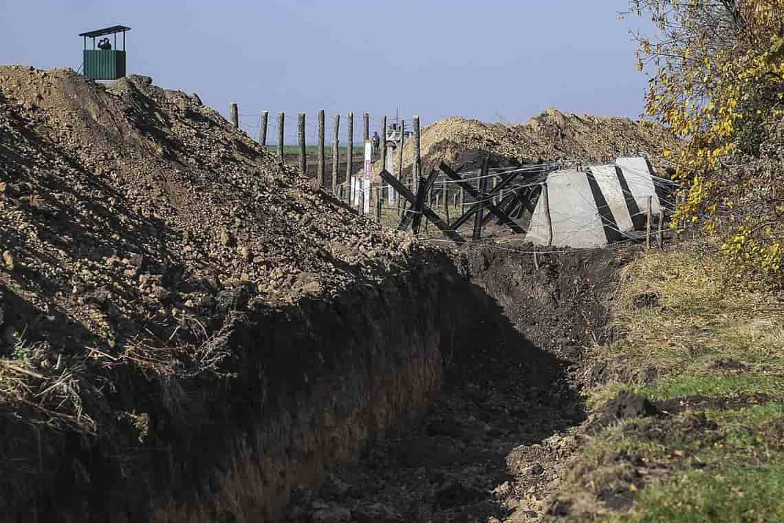 На кордоні з білоруссю в Житомирській області удосконалюють лінію захисту