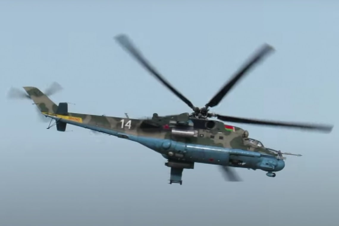 Росія перекинула в Білорусь військові вертольоти, оголосили спільні навчання