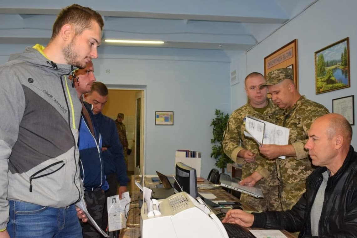 Які категорії військовозобов'язаних втратять відстрочку з 1 серпня