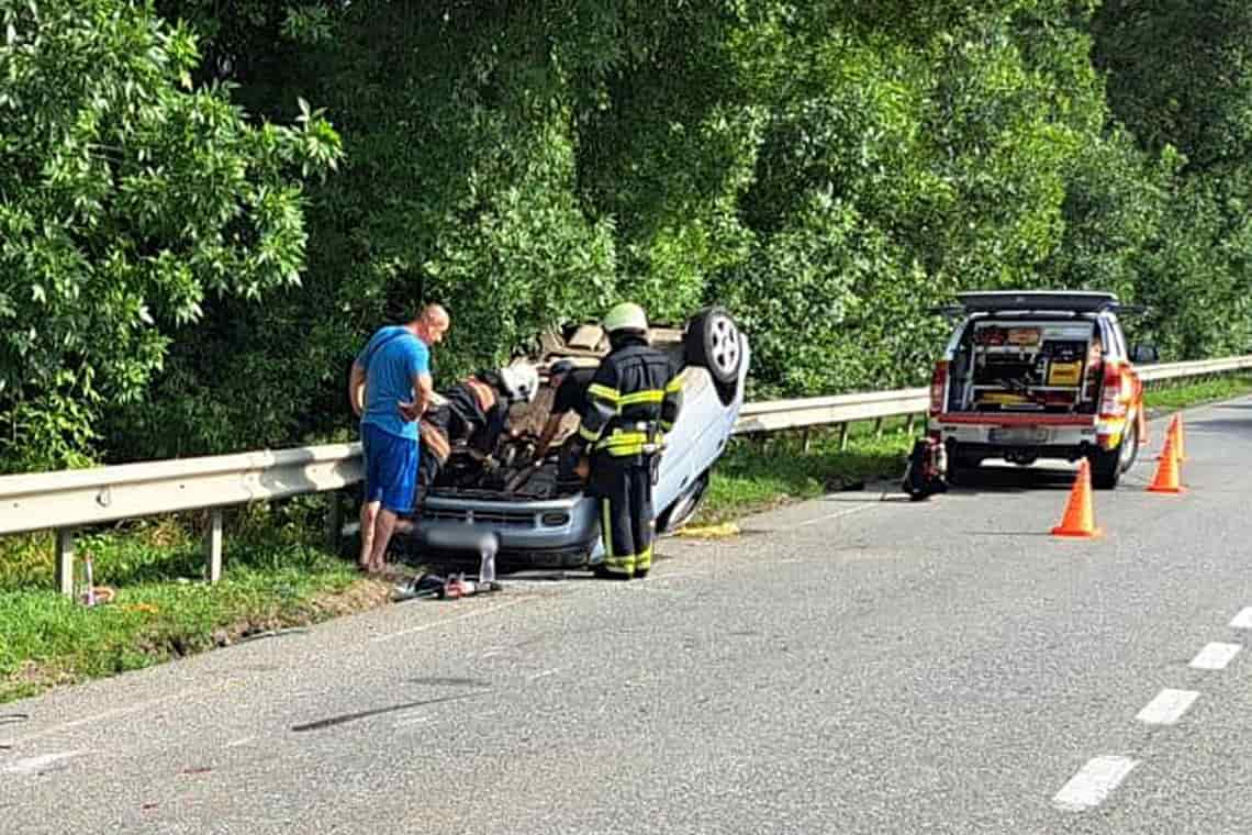 На Житомирщині від удару з ВМW перекинувся Daewoo: загинув один водій, четверо травмованих