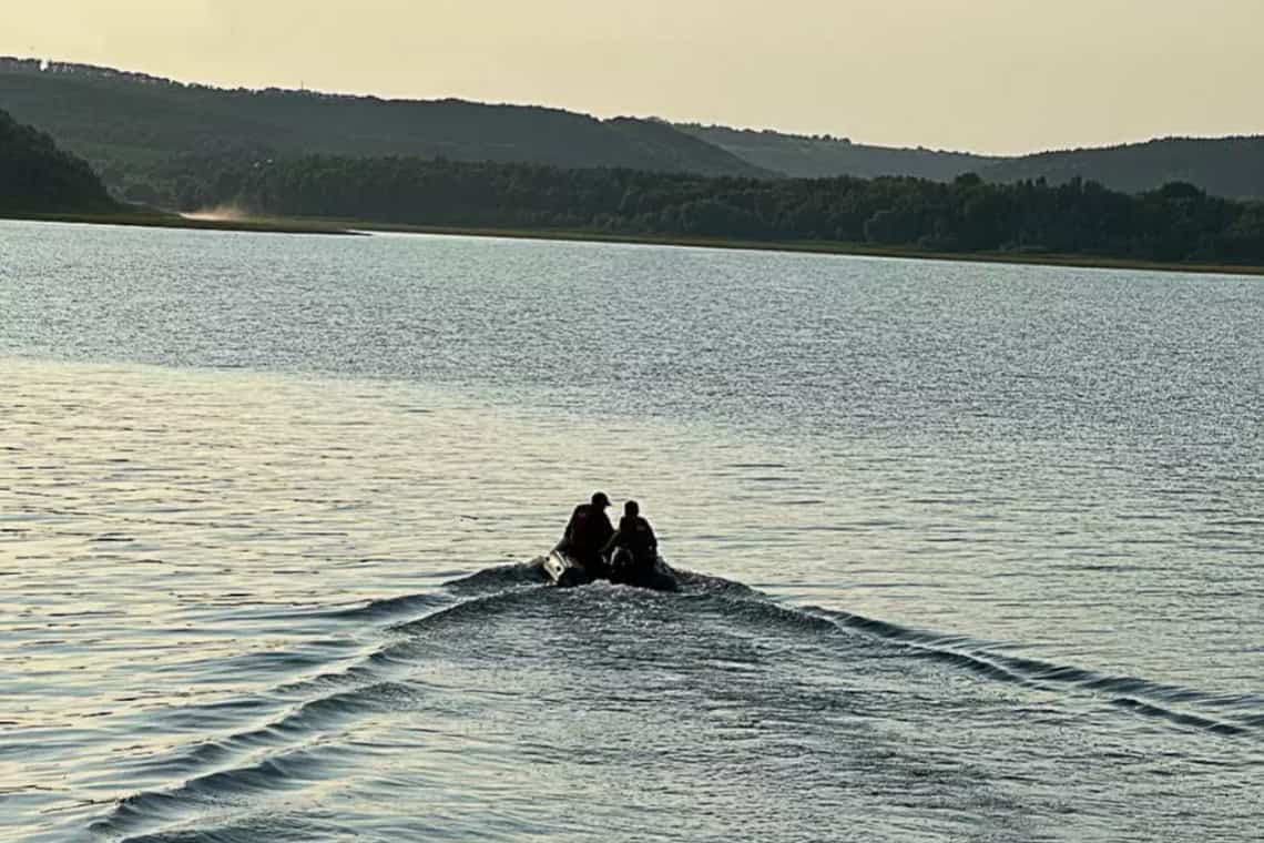 На Буковині засудили двох чоловіків, які приїхали з Лугин та перетнули Дністер задля втечі за кордон