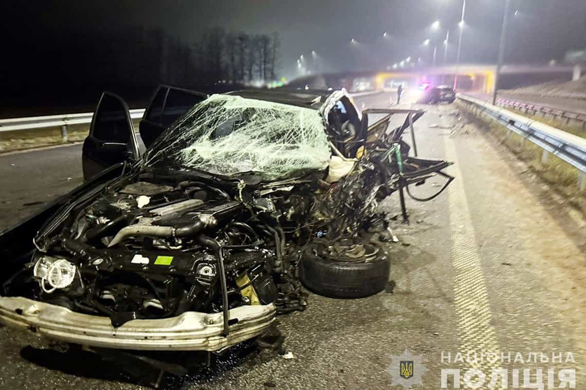 Подвійна ДТП поблизу Житомира: загинув водій, постраждали п’ятимісячна дитина та троє дорослих