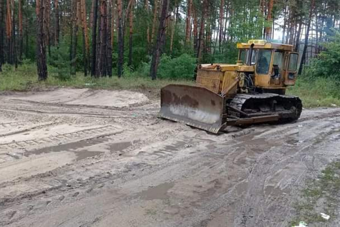 Одна з сільрад в Коростенському районі готова заплатити за послуги бульдозера півмільйона гривень