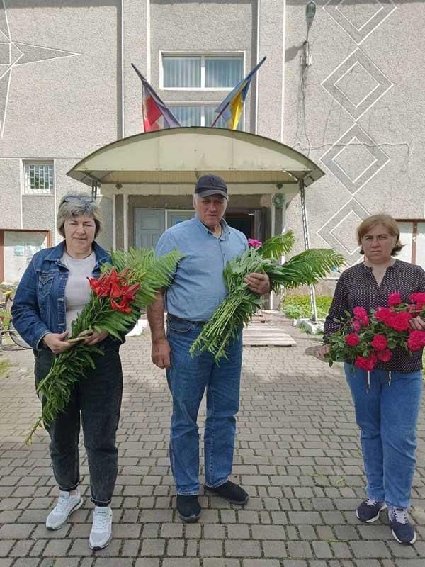 poklkvitu200625 6