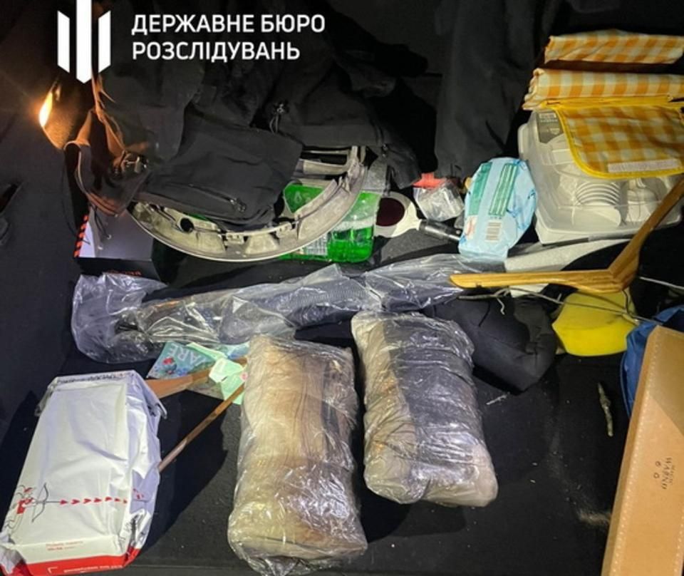 Правоохоронця з Києва затримали з майже 5 кг психотропів, які він віз до Житомирської області