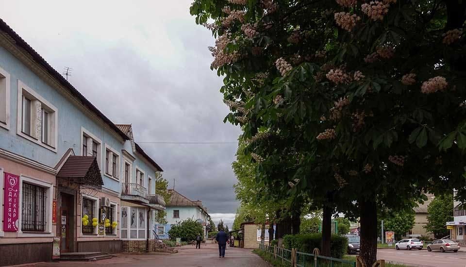 Гроза та дощ - погода на вихідних у Коростенському районі