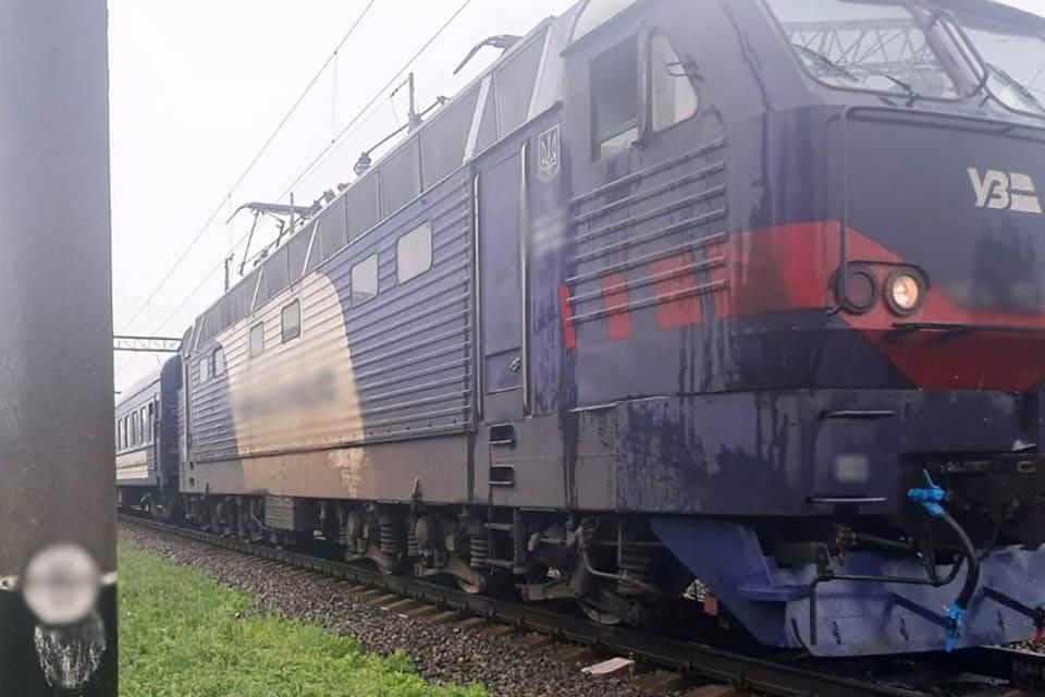На Житомирщині потяг на смерть збив жінку, яка переходила залізничну колію