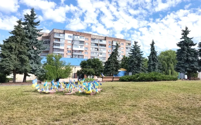 У Коростені планують встановити екран із портретами полонених і зниклих безвісти захисників