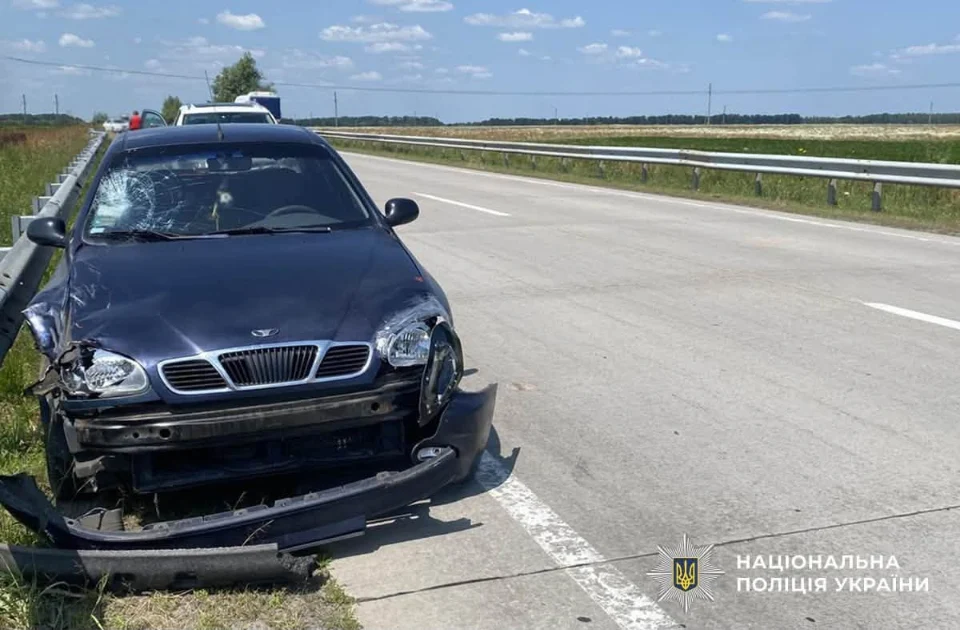 На трасі в Коростенському районі водій на Daewoo наїхав на велосипедиста: потерпілий загинув на місці події