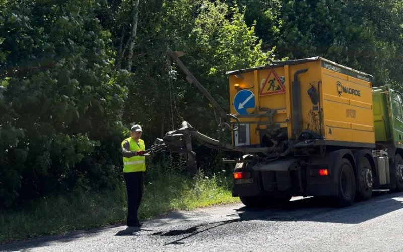 У Малині відновлюють дорожнє покриття на ділянці до Недашок