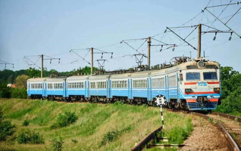 У Чоповицькій громаді скаржаться на новий розклад приміських електропоїздів, місцева влада звернулась до керівництва Укрзалізниці