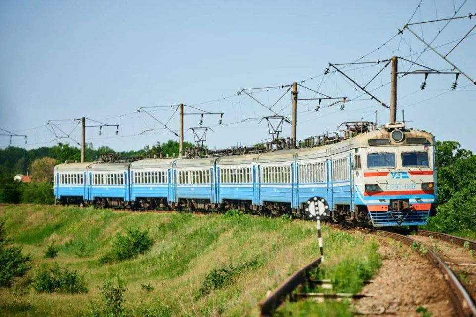У Чоповицькій громаді скаржаться на новий розклад приміських електропоїздів, місцева влада звернулась до керівництва Укрзалізниці
