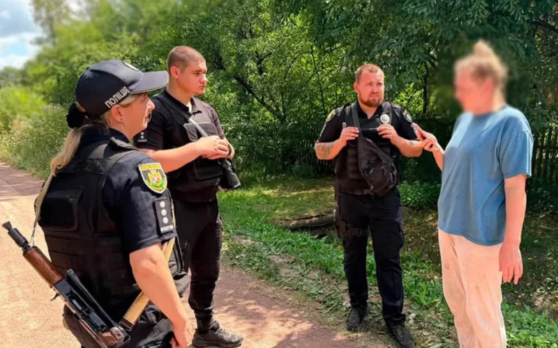 Поліція документує наслідки обстрілу в Коростенському районі