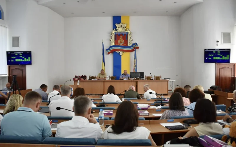 Мер Коростеня скликає депутатів на сесію: обговорять питання бюджету та комунальної власності
