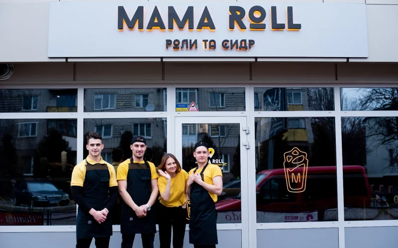 Mama Roll — 1