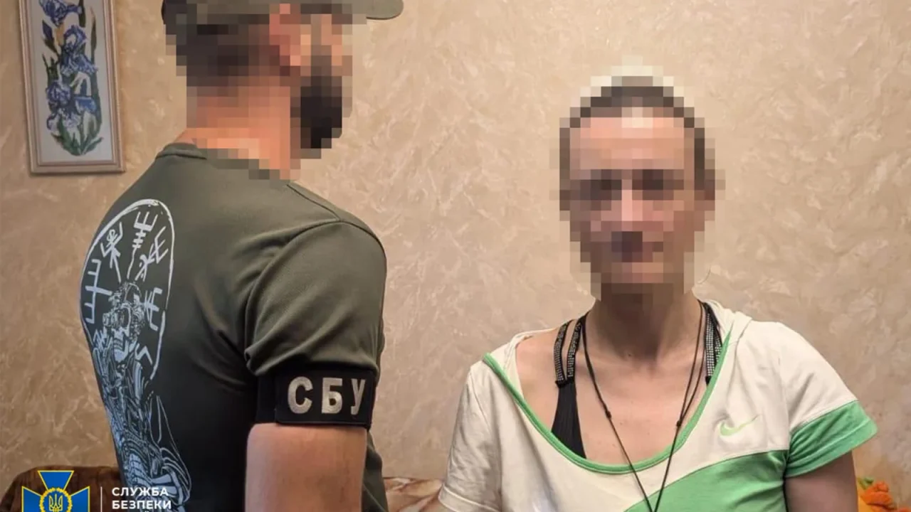 На Житомирщині затримали наркозалежну: зареєструвала на себе російський Starlink та залучила знайомих до роботи проти України