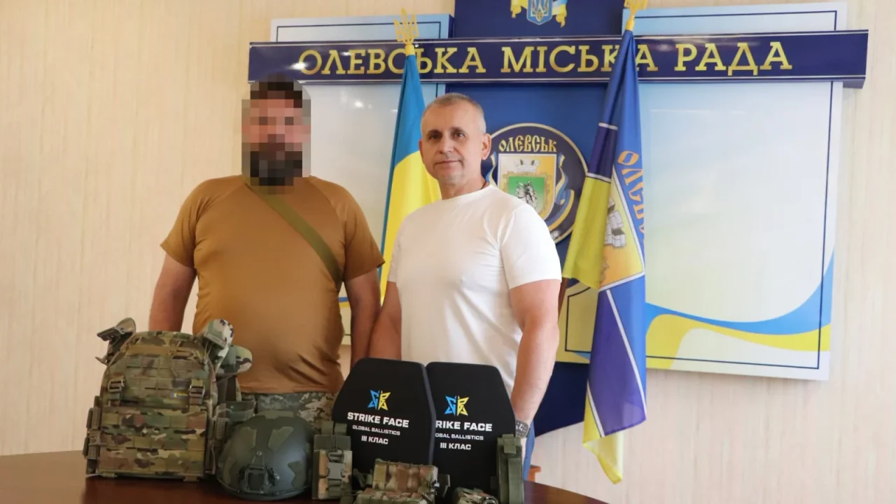 Олевська громада придбала для військового 115-ї бригади необхідне спорядження