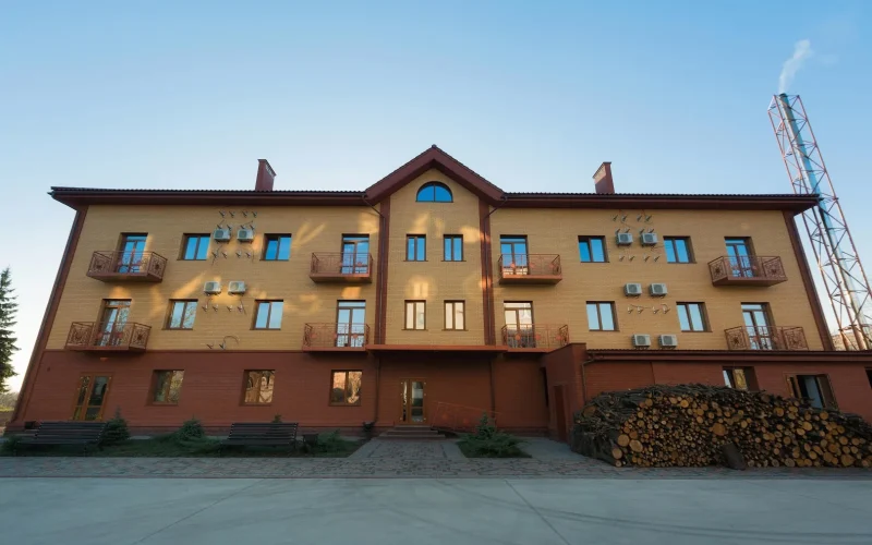 Red Rose Apartments — 1