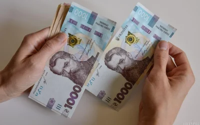 Хто на Житомирщині отримує від Пенсійного фонду виплати понад 100 тис. грн