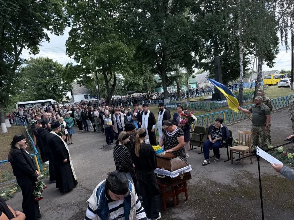 Після двох років пошуків додому навіки повернувся військовий Олександр Яворенко з Коростенського району
