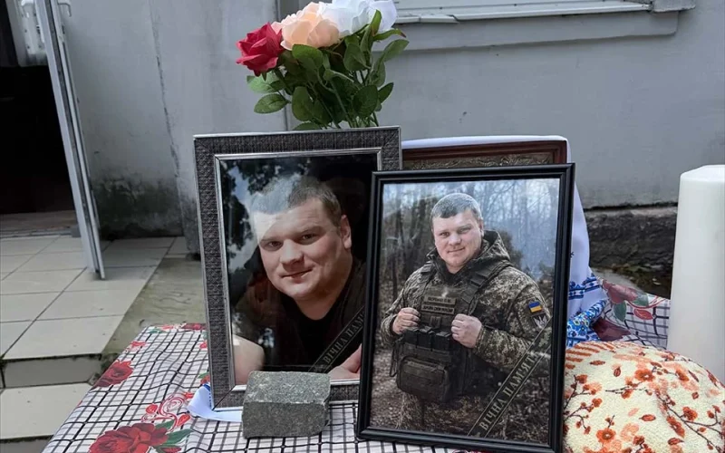 Два роки безвісти зниклий: у Добрині Коростенського району попрощалися із загиблим військовим Олександром Яворенком