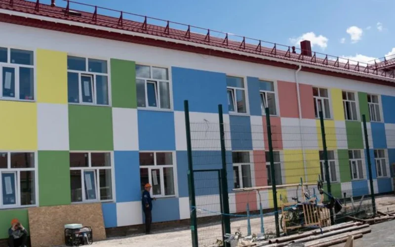 В Овруцькій громаді реконструюють ліцеї та лікарню: більшість робіт завершується