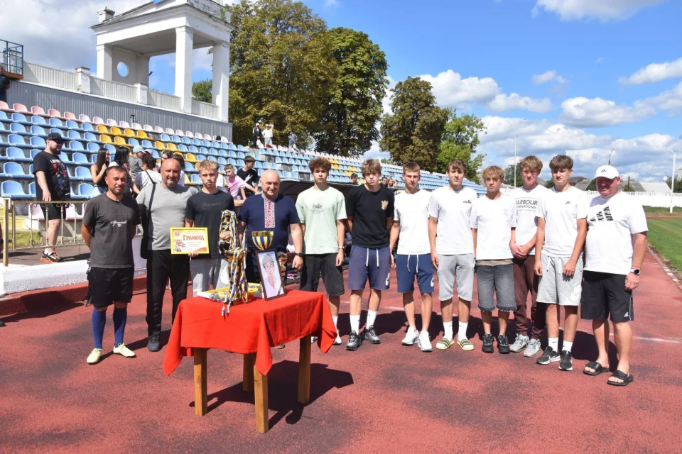 Коростенська команда ФК «Мал» виборола бронзу на чемпіонаті громади та вшанувала пам’ять Максима Баранівського