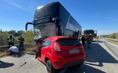 Поліція розповіла подробиці смертельної ДТП поблизу Коростеня: загинули водійка та пасажирка Ford